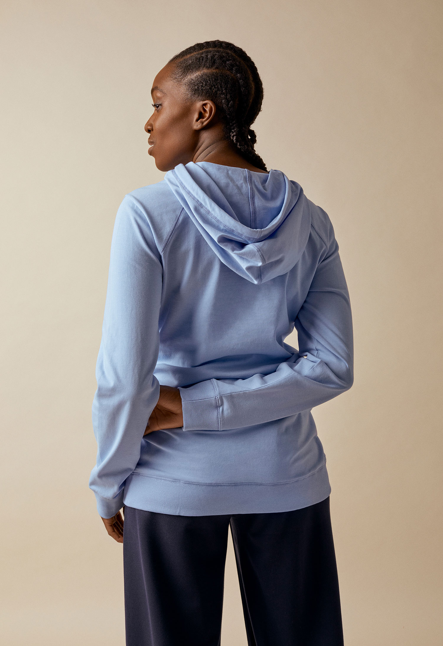 B Warmer hettegenser Nile Blue gallery